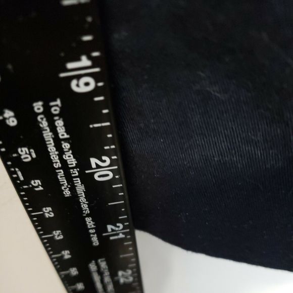 Women’s Studio Works Black Capris Sz 12 cotton blend 21 in inseam - Picture 2 of 7